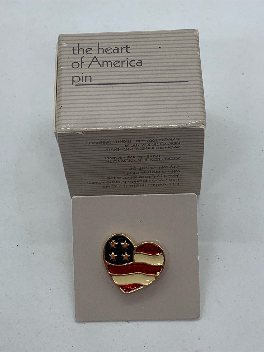 1991 AVON Heart of America Red, White & Blue Flag Heart Brooch